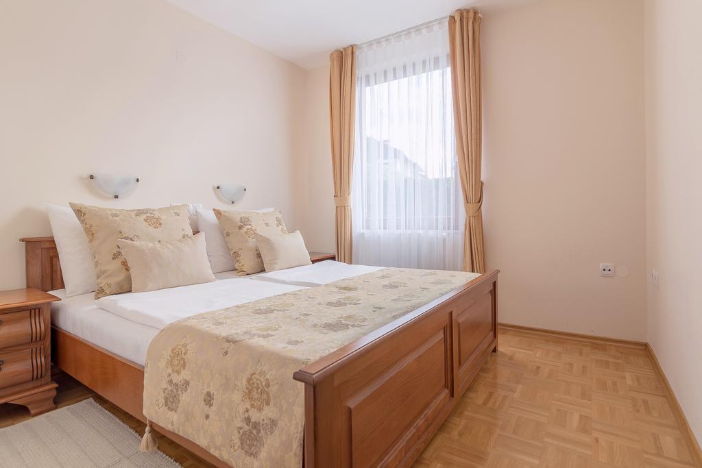 Apartments Ivana เบลด ภายนอก รูปภาพ