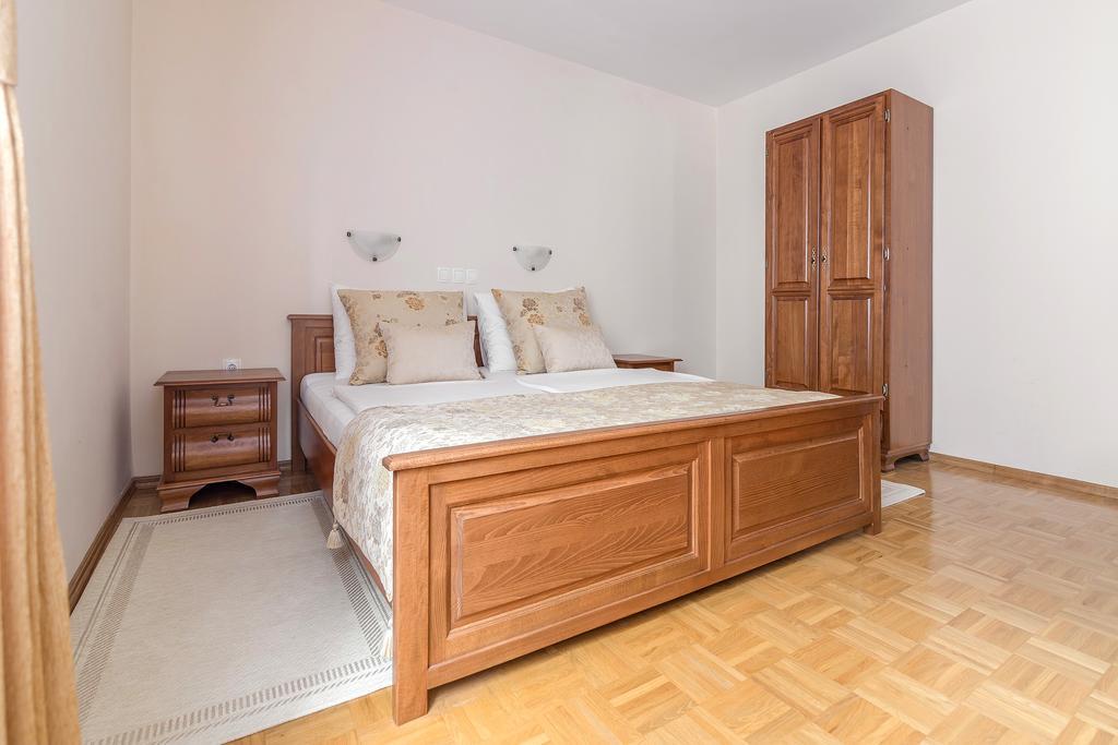 Apartments Ivana เบลด ภายนอก รูปภาพ